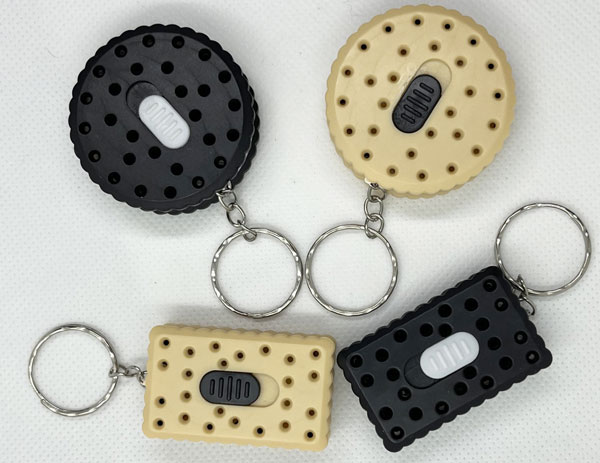 COOKIE FLASHLIGHT KEYCHAIN-12/PK