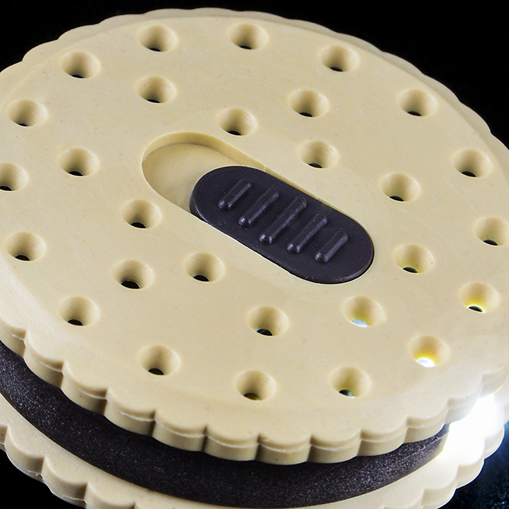 COOKIE FLASHLIGHT KEYCHAIN-12/PK