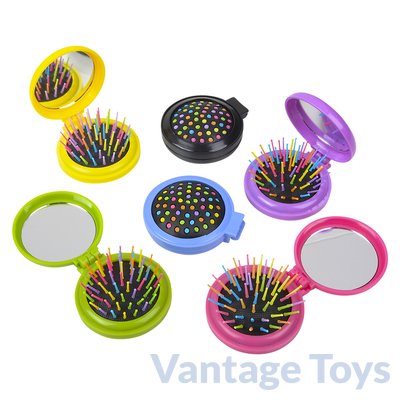 Compact Hairbrush